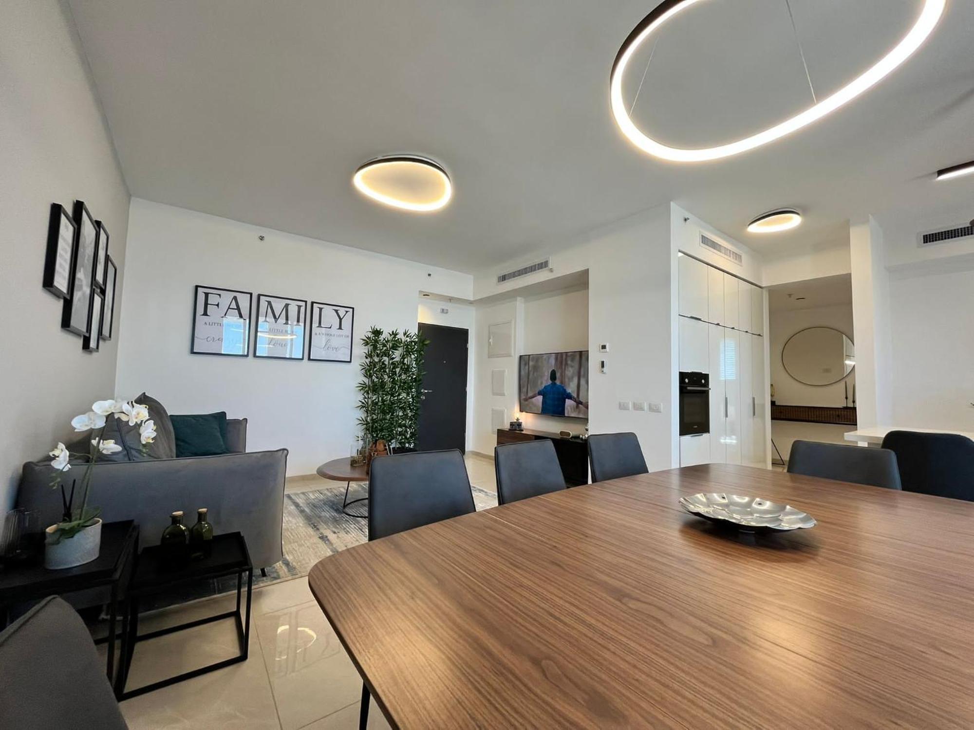 New Luxuries 3 Bedroom Apartment In J Tower Jerusalem Eksteriør bilde