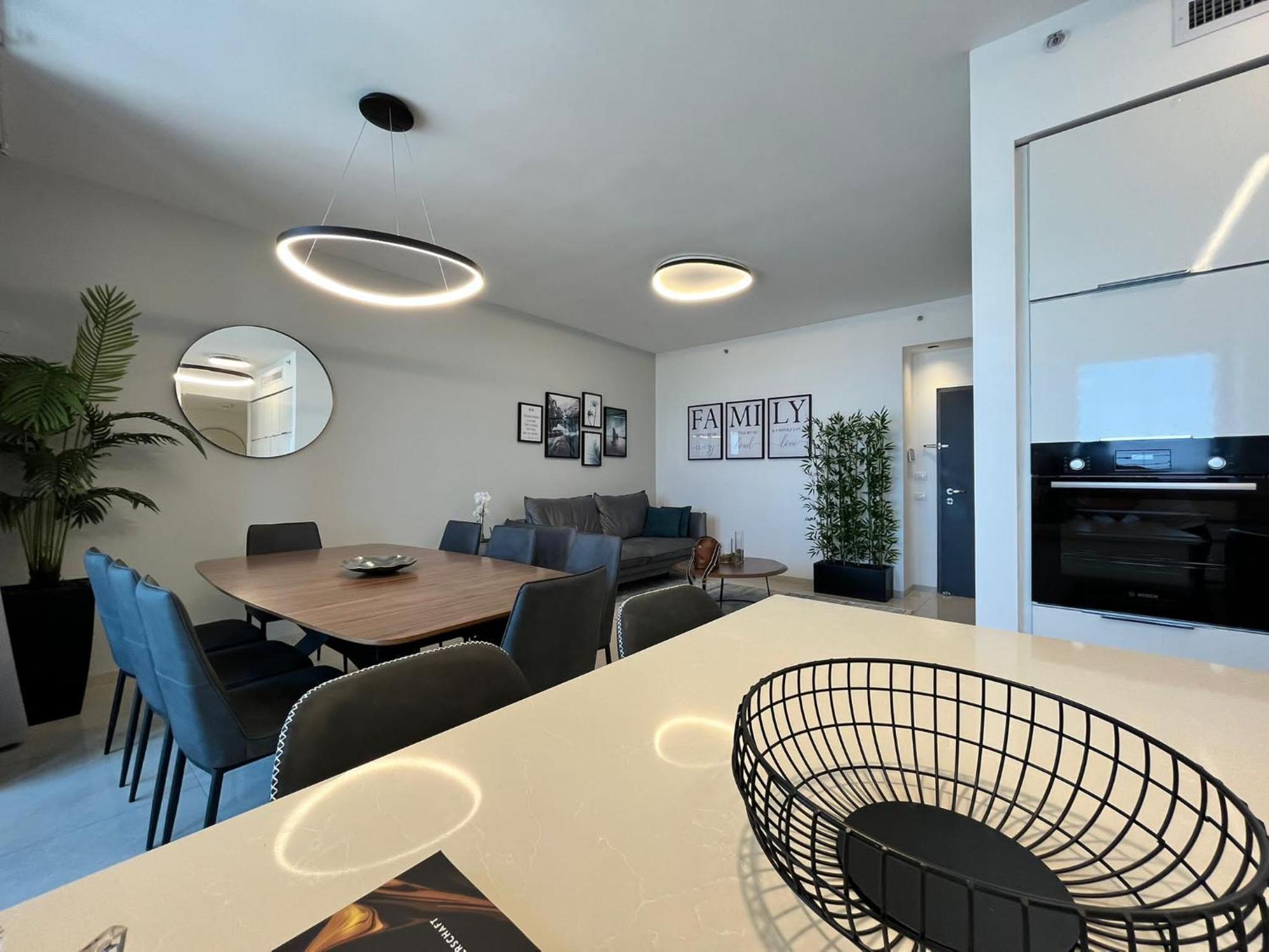 New Luxuries 3 Bedroom Apartment In J Tower Jerusalem Eksteriør bilde
